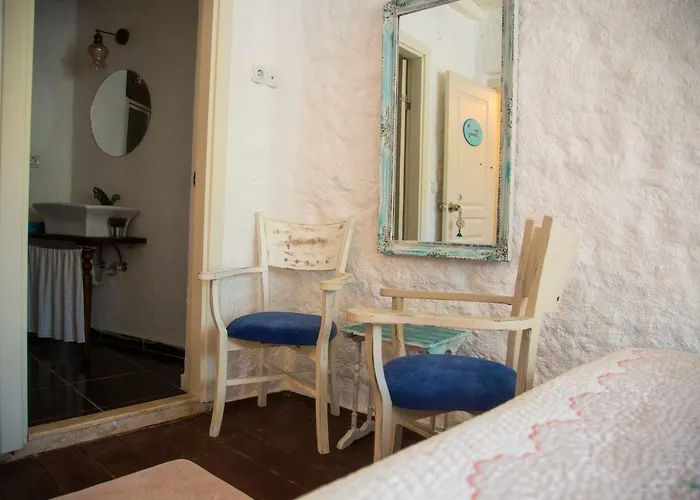 Mai S'ema Boutique Pensiune