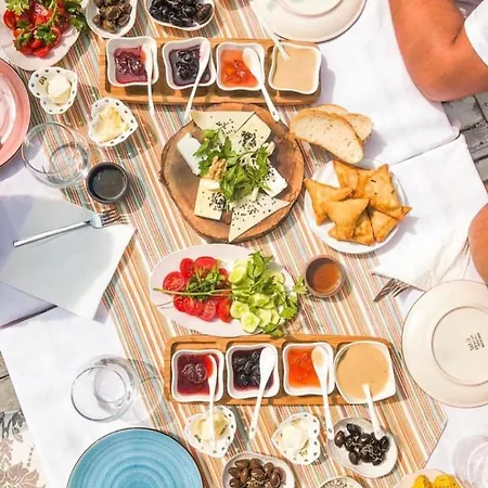 Mai S'ema Boutique 3*