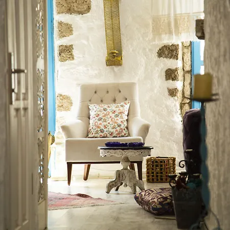 Mai S'ema Boutique Konukevi 3*